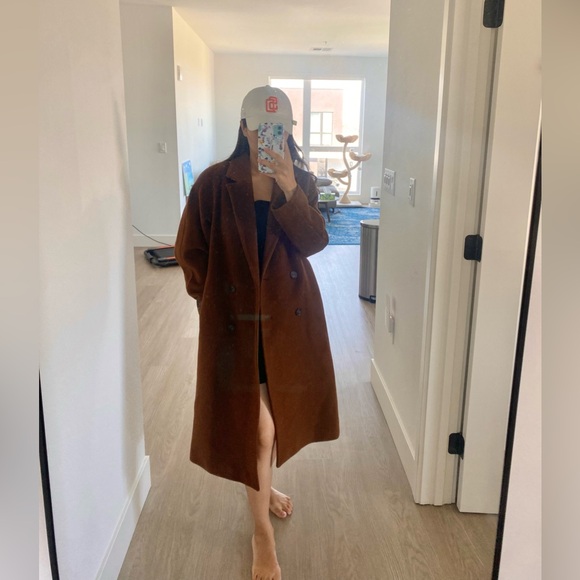 Aritzia Babaton the Slouch Coat New in Deep Camel - Picture 7 of 7